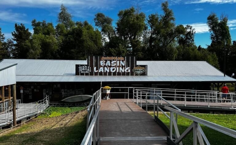 Discover Louisiana Travel